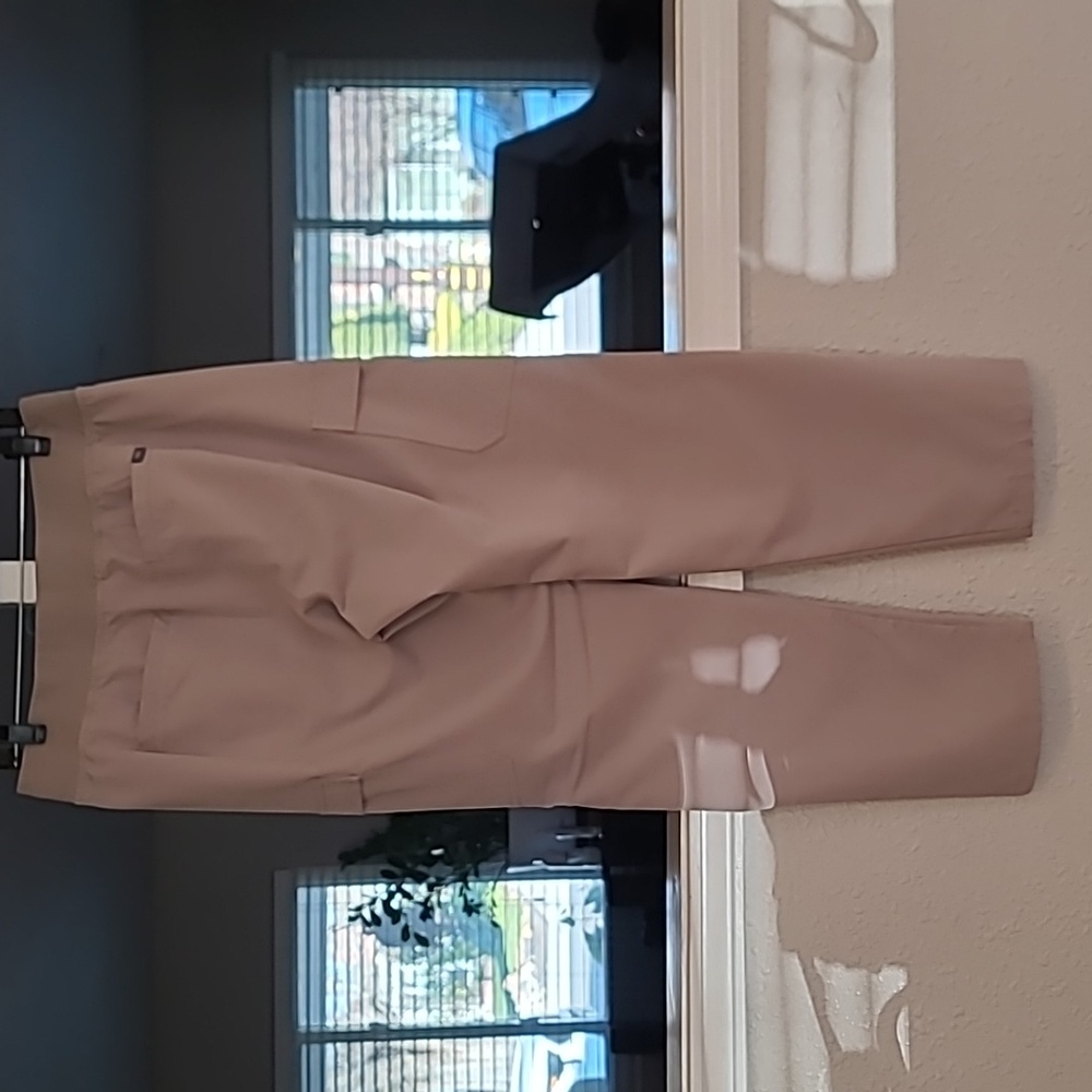 Figs High Waisted Ukwala Tapered Scrub Pants Women's PETITE Large - Picture 2 of 6